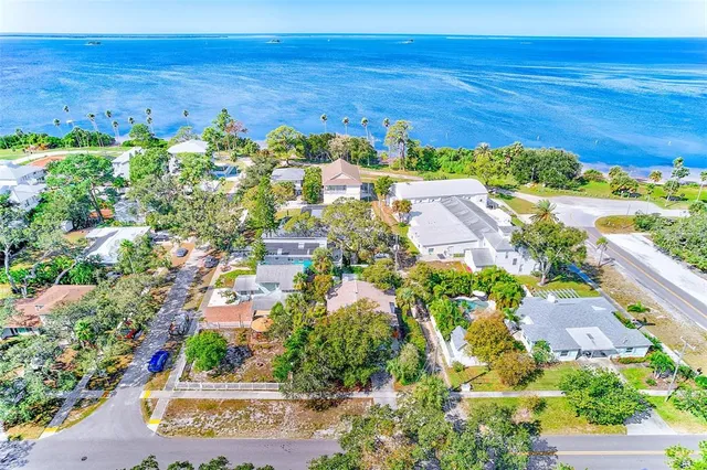 $535,000 | 104 South Mayo Street, Crystal Beach, FL 34683