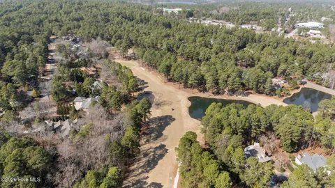 $1,250,000 | 32 Glenbarr Court, Pinehurst, NC 28374