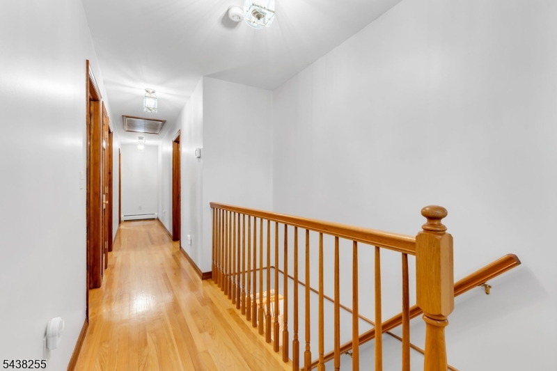 465 Ellen Street Union, NJ 07083 - Photo 17 of 41
