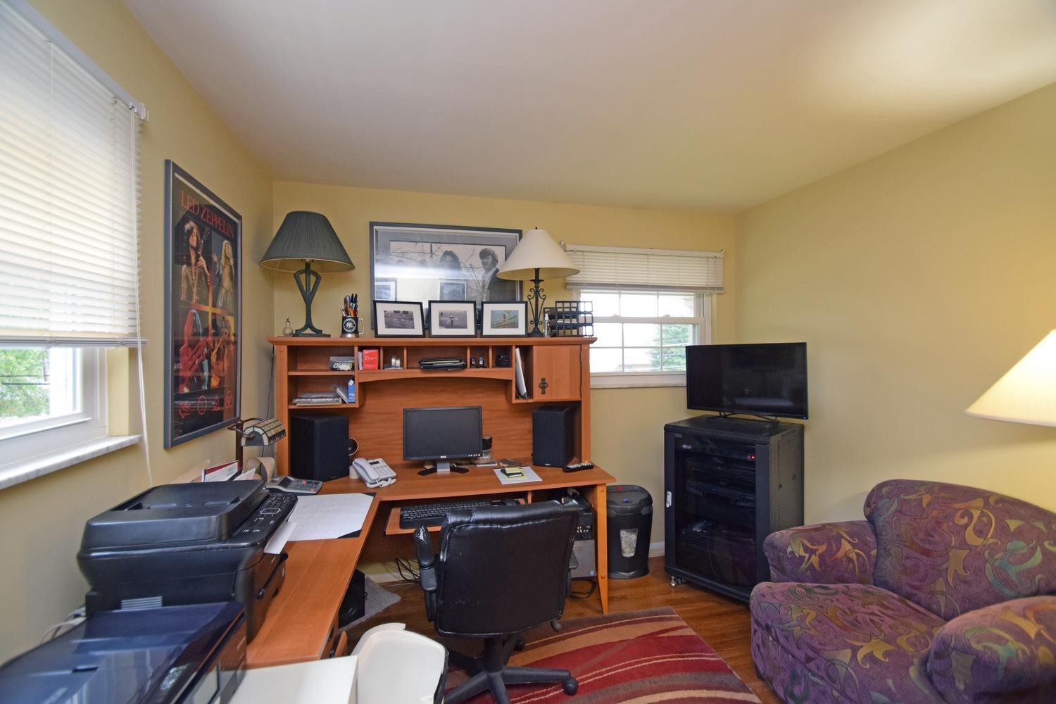 1596 8 Mile Road Cincinnati, OH 45255 - Photo 10 of 18 Gallery Image 10