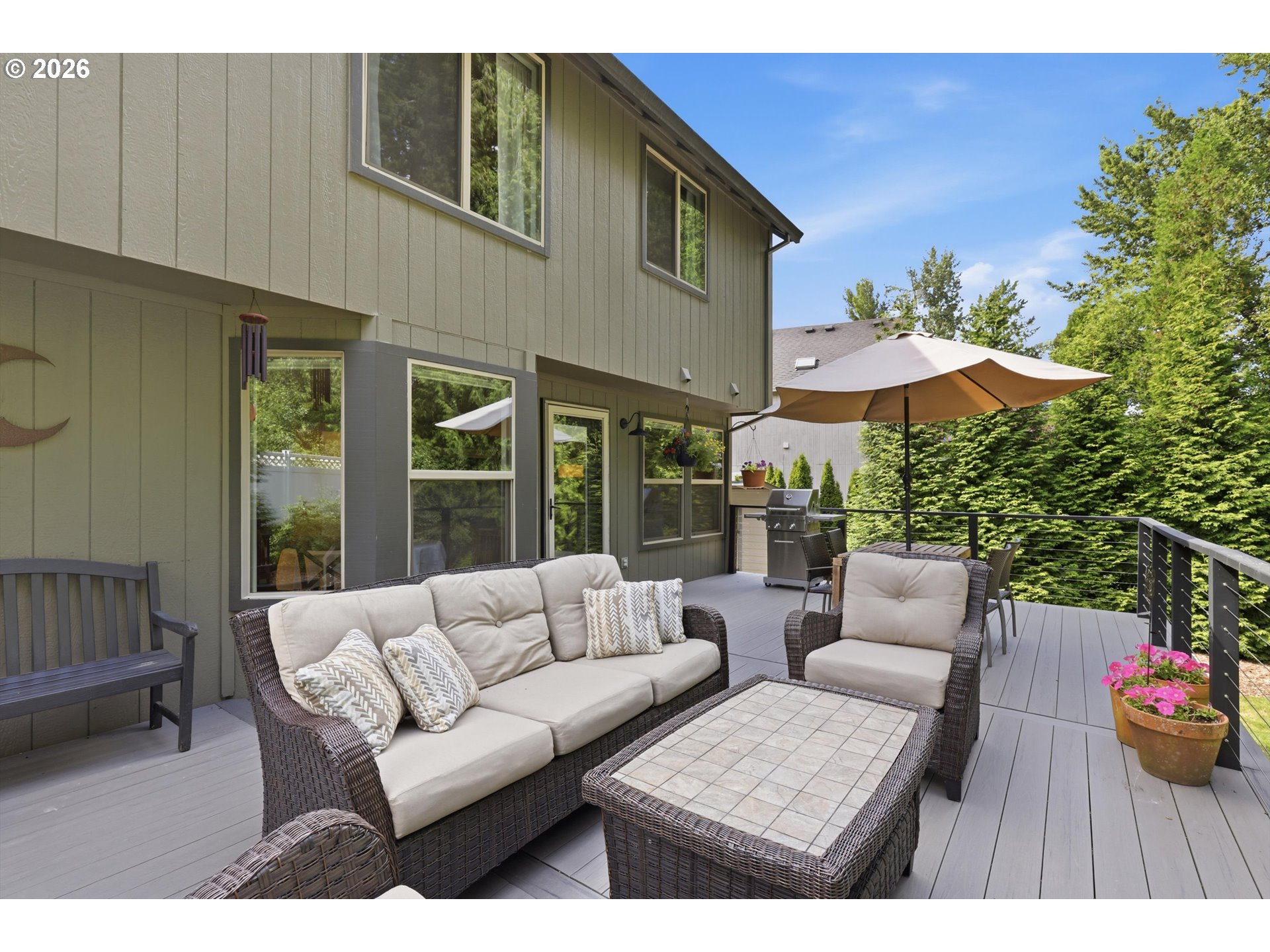 1386 Southeast Condor Place Gresham, OR 97080 - Photo 4 of 31