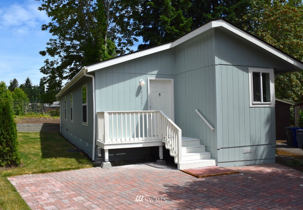19235 129th Court Northeast Bothell, WA 98011 - Photo 1 of 21 Gallery Image 1