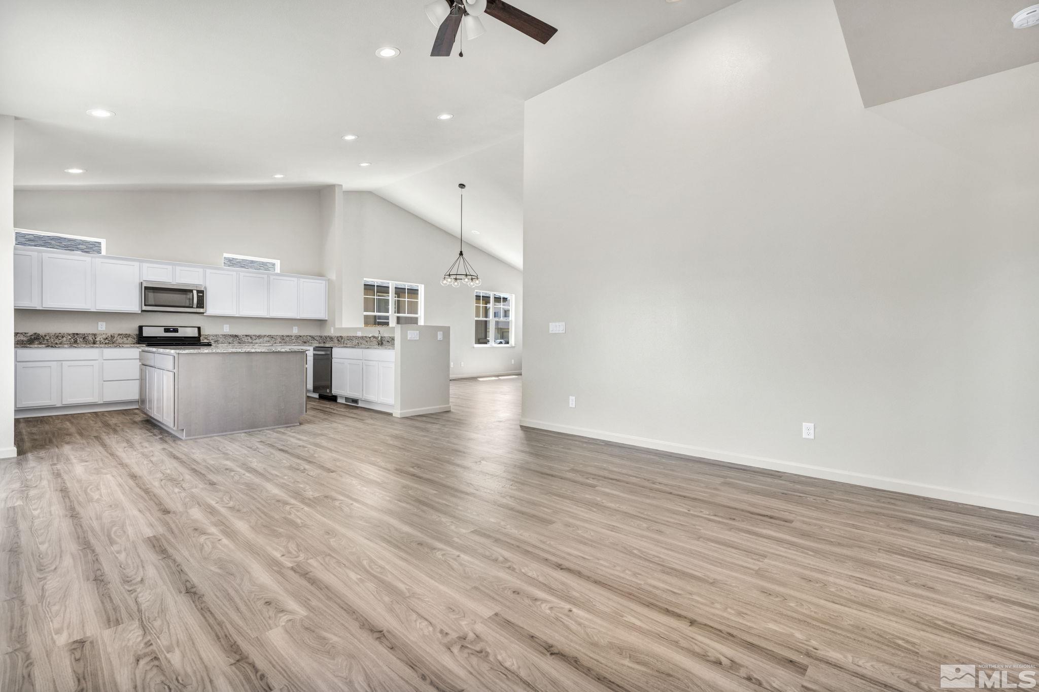 153 Relief Springs Road Fernley, NV 89408 - Photo 4 of 31 Photo 4