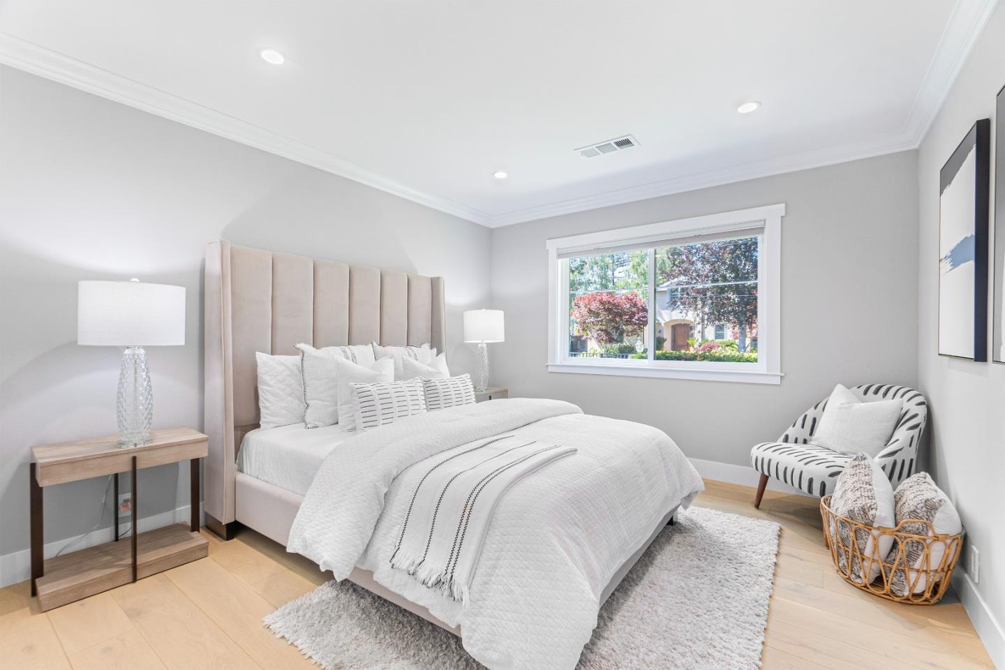 928 Manor Way Los Altos, CA 94024 - Photo 18 of 41 a bedroom with a bed and a couch