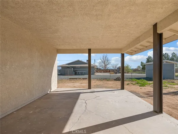 $415,000 | 16548 Quinnault Road, Apple Valley, CA 92307