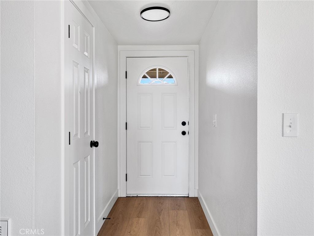 16548 Quinnault Road Apple Valley, CA 92307 - Photo 3 of 38