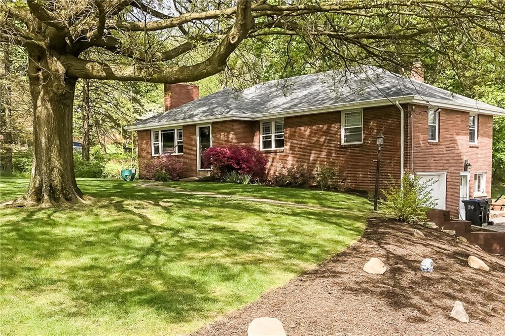 8220 Fox Ridge Road Pittsburgh, PA 15237 - Photo 1 of 25 Gallery Image 1