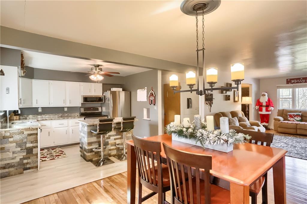 8220 Fox Ridge Road Pittsburgh, PA 15237 - Photo 13 of 25 Gallery Image 13