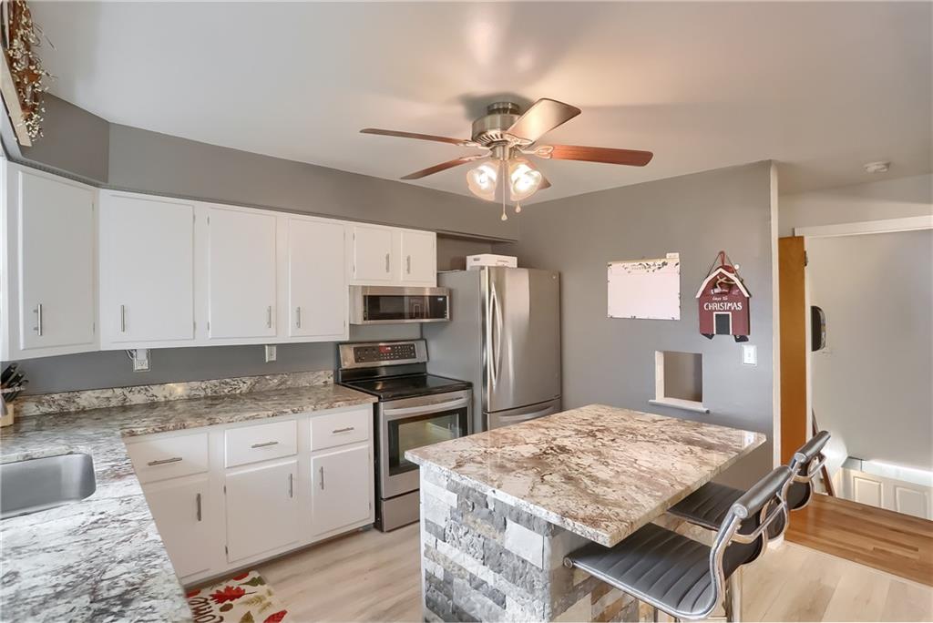 8220 Fox Ridge Road Pittsburgh, PA 15237 - Photo 15 of 25 Gallery Image 15