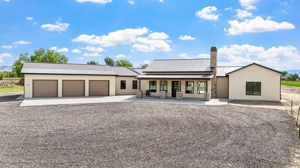 $2,389,000 | 868 23 Road, Grand Junction, CO 81505