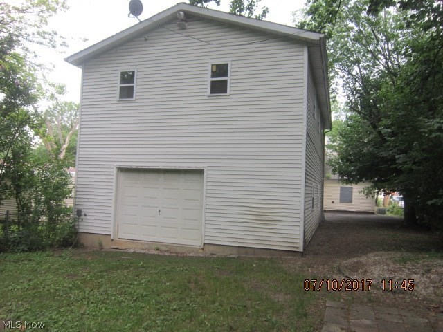 3715 Highland Road Cleveland, OH 44111 - Photo 22 of 24 Gallery Image 22