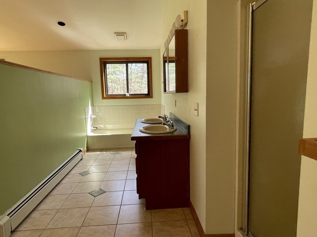 99 Haynes Hill Road Brimfield, MA 01010 - Photo 18 of 36 Gallery Image 18