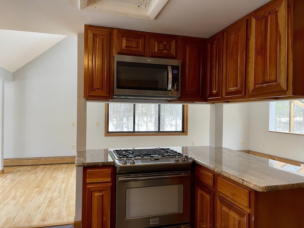 99 Haynes Hill Road Brimfield, MA 01010 - Photo 6 of 36 Gallery Image 6