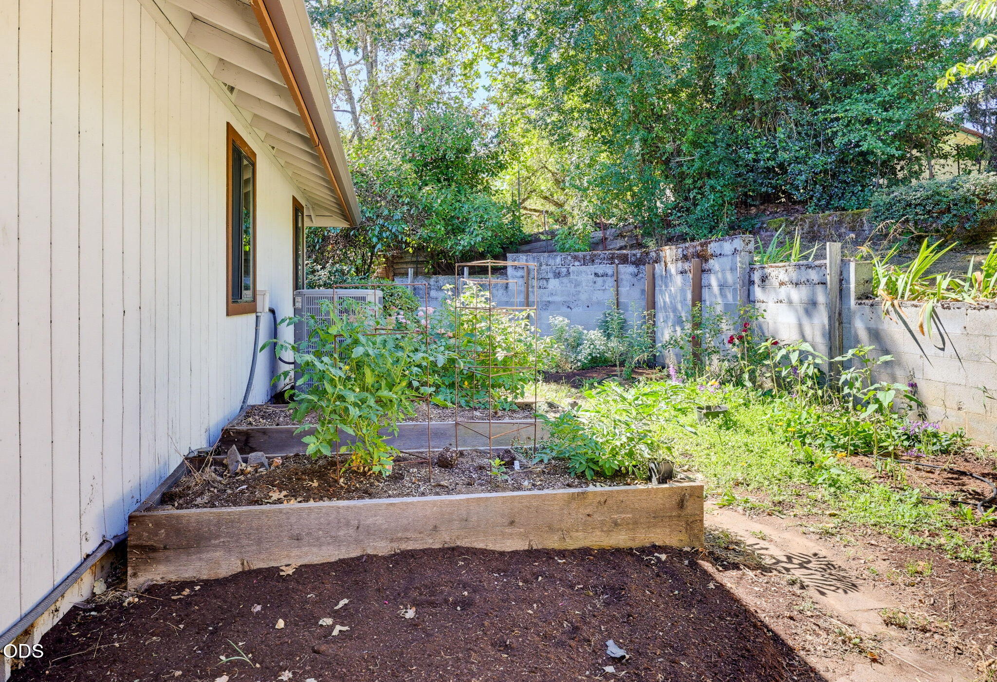 174 Hummingbird Lane Talent, OR 97540 - Photo 86 of 101