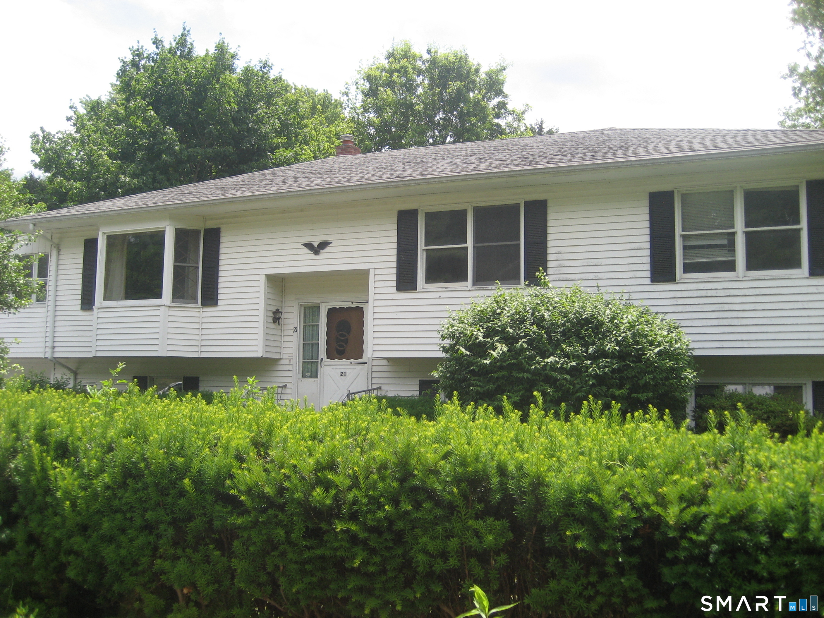 21 Daniel Street Norwich, CT 06360 - Photo 1 of 21