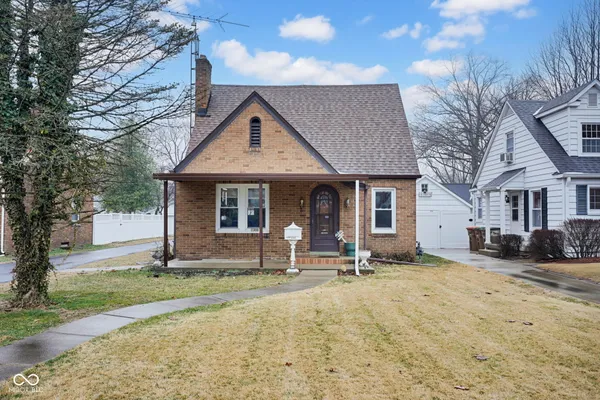 $279,999 | 2308 Pearl Street, Columbus, IN 47201