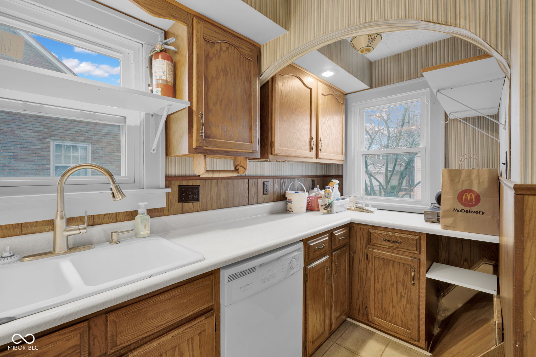 2308 Pearl Street Columbus, IN 47201 - Photo 16 of 22