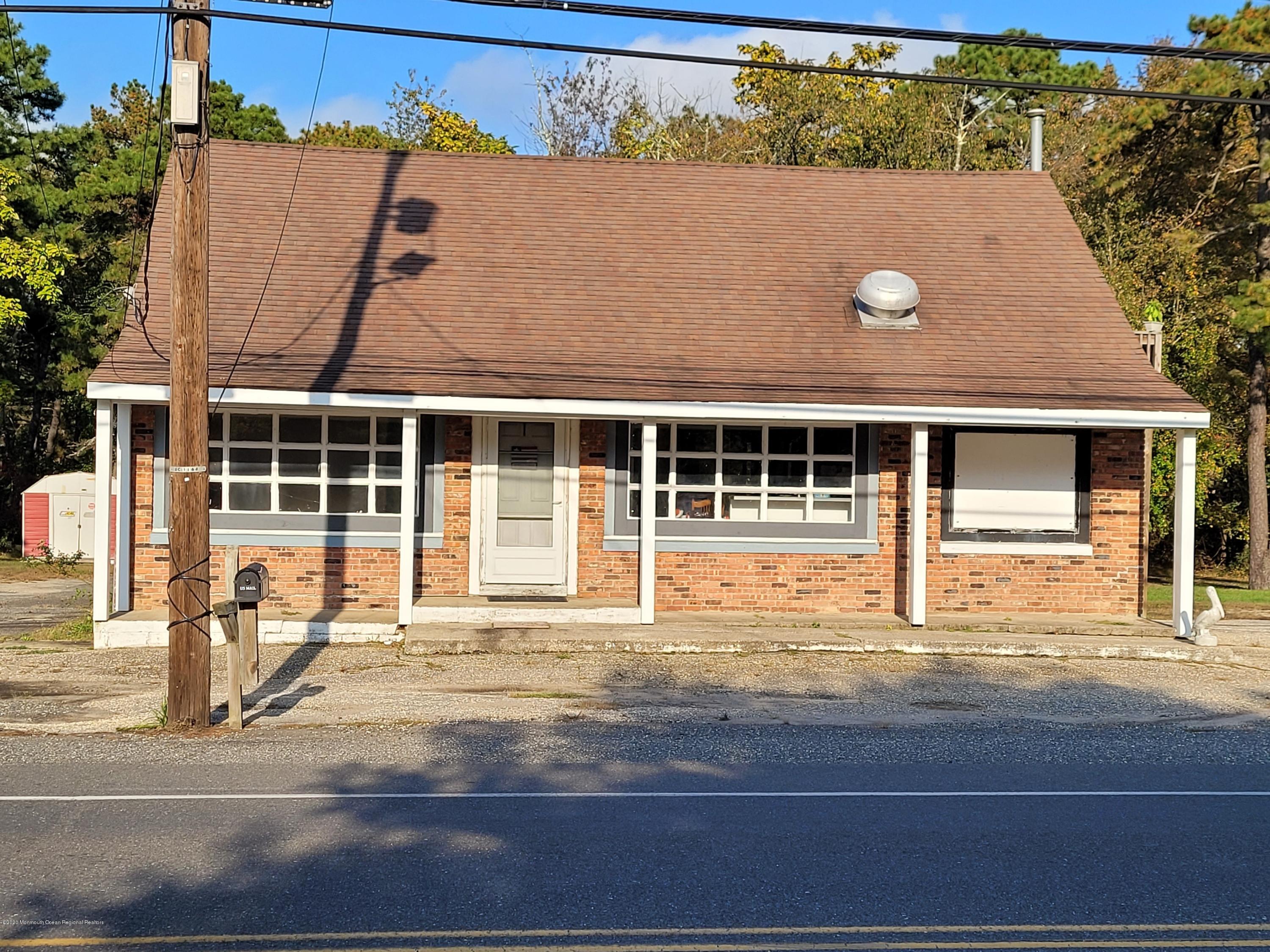 2544 Lacey Road Forked River, NJ 08731 - Photo 2 of 24 14
