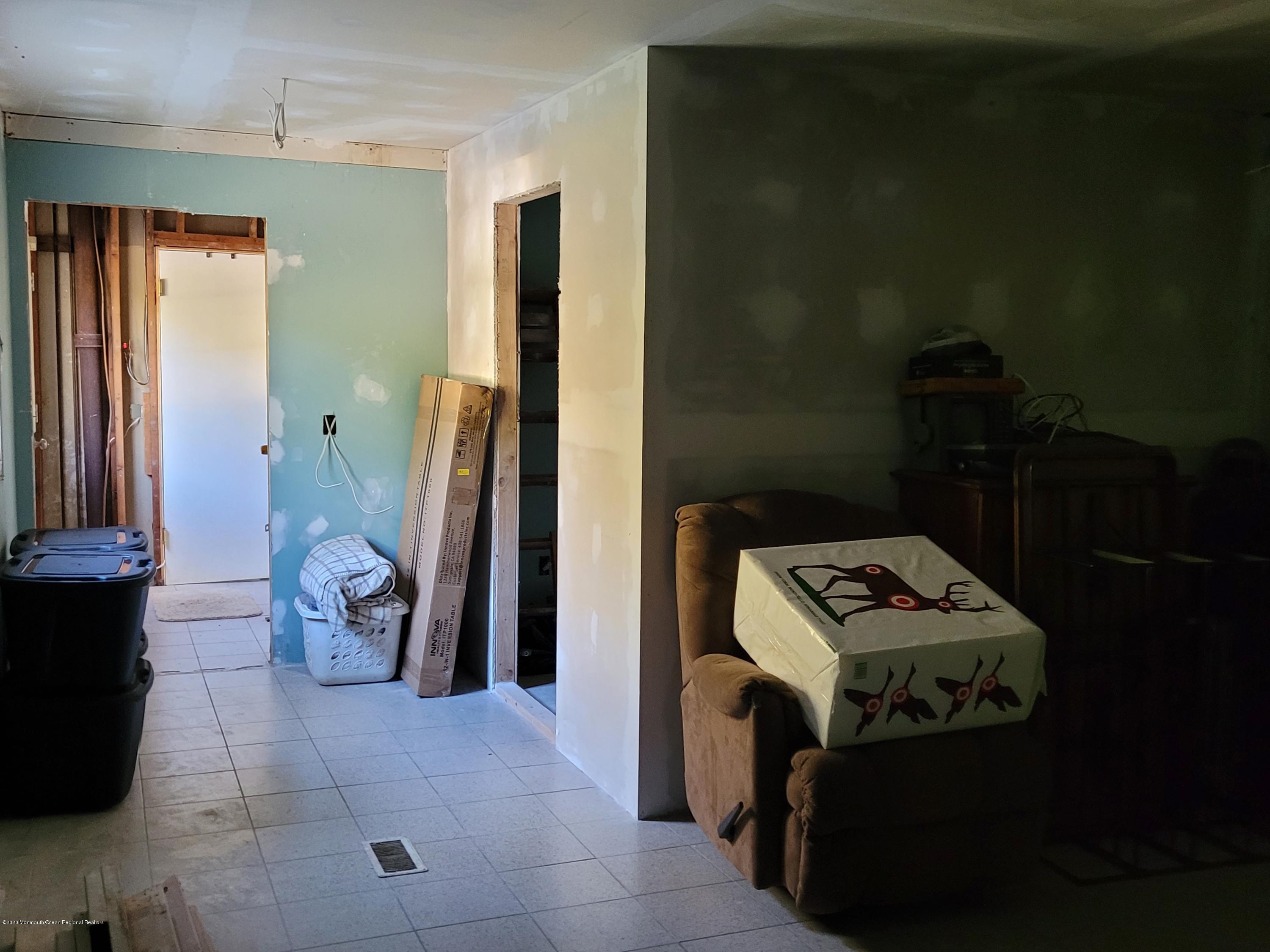2544 Lacey Road Forked River, NJ 08731 - Photo 13 of 24 11