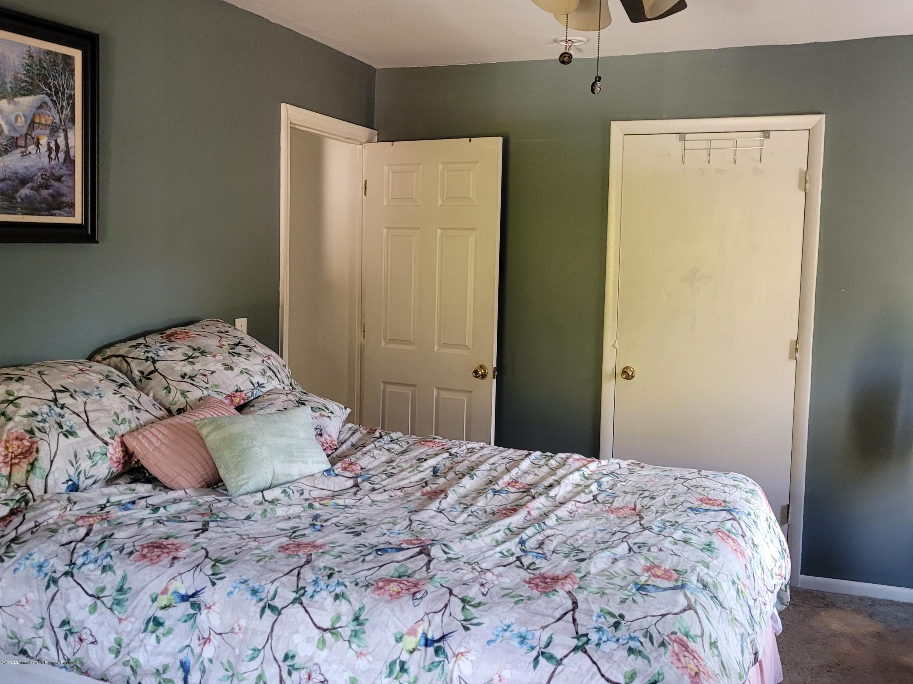 2544 Lacey Road Forked River, NJ 08731 - Photo 6 of 24 4
