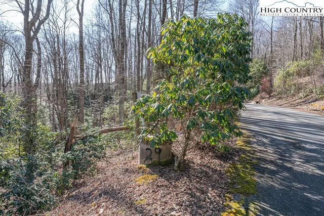 $150,000 | Trail Trail, Blowing Rock, NC 28605