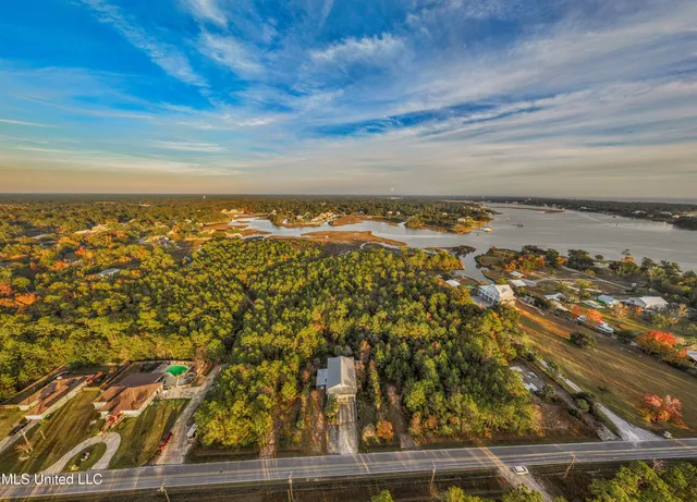 $250,000 | 2 Drive Biloxi Ms 39532, Biloxi, MS 39532