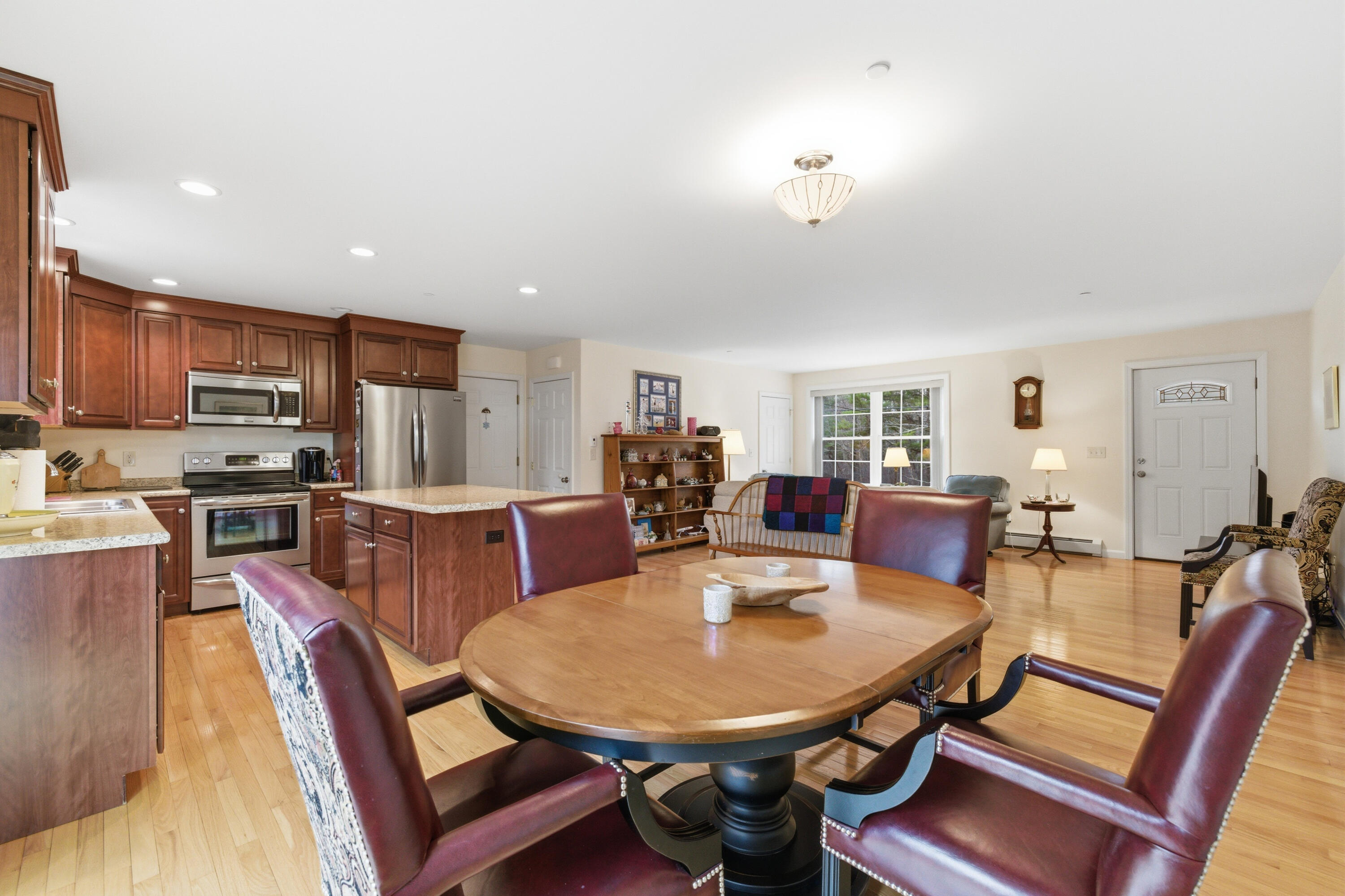 215 Loop Road Wells, ME 04090 - Photo 18 of 38 3G0A4586