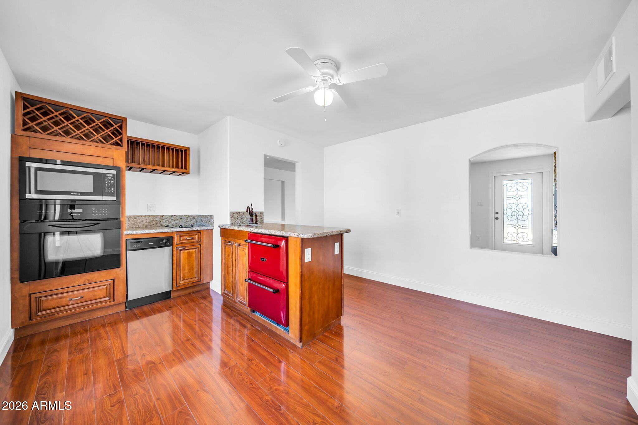 1448 East Royal Palm Road Phoenix, AZ 85020 - Photo 9 of 56