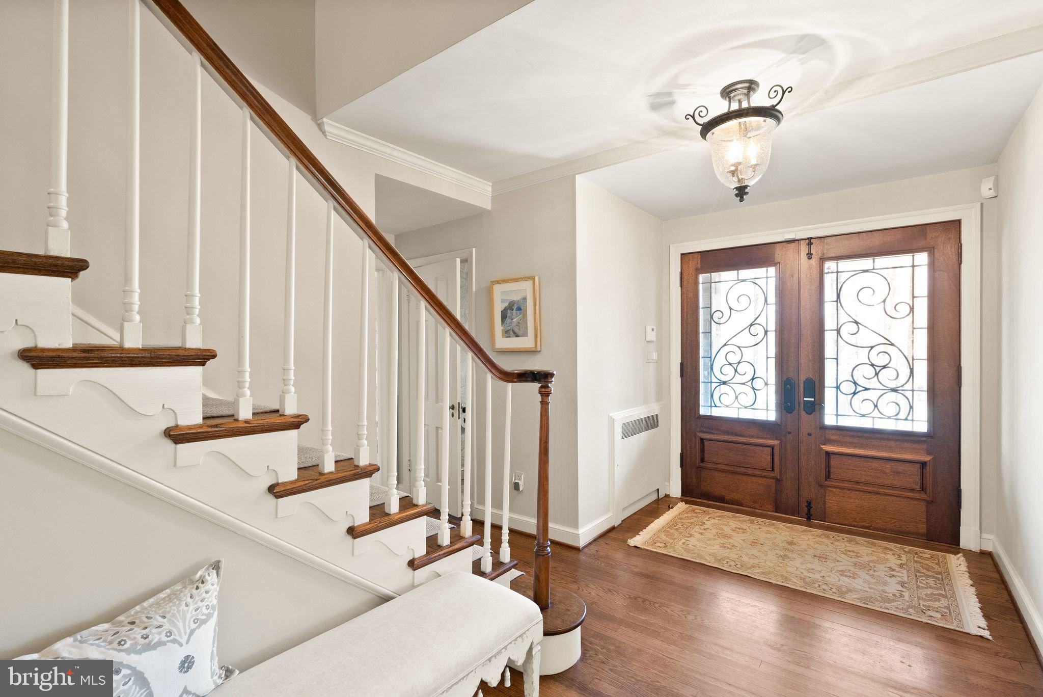 8820 Burning Tree Road Bethesda, MD 20817 - Photo 4 of 45 Gallery Image 4