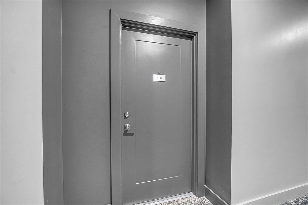 55 Pointe Place, Unit 206 Dover, NH 03820 - Photo 32 of 41 a view of elevator