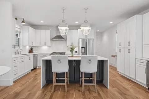 $1,120,000 | 809 45th Avenue North, Nashville, TN 37209