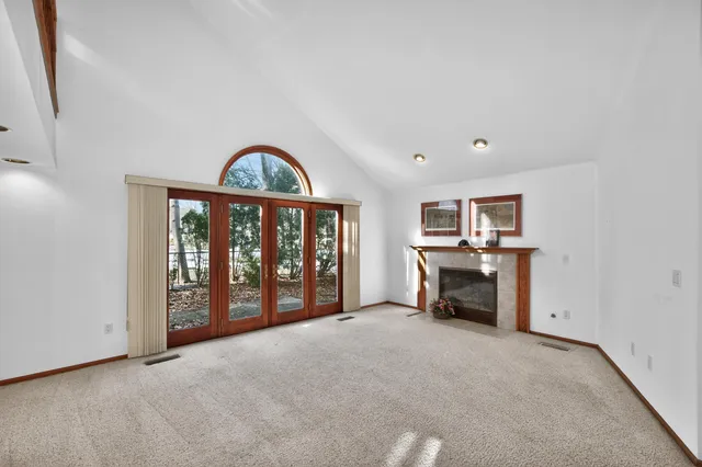 $449,800 | 2415 Walnut Grove Court, Unit B, Brookfield, WI 53005