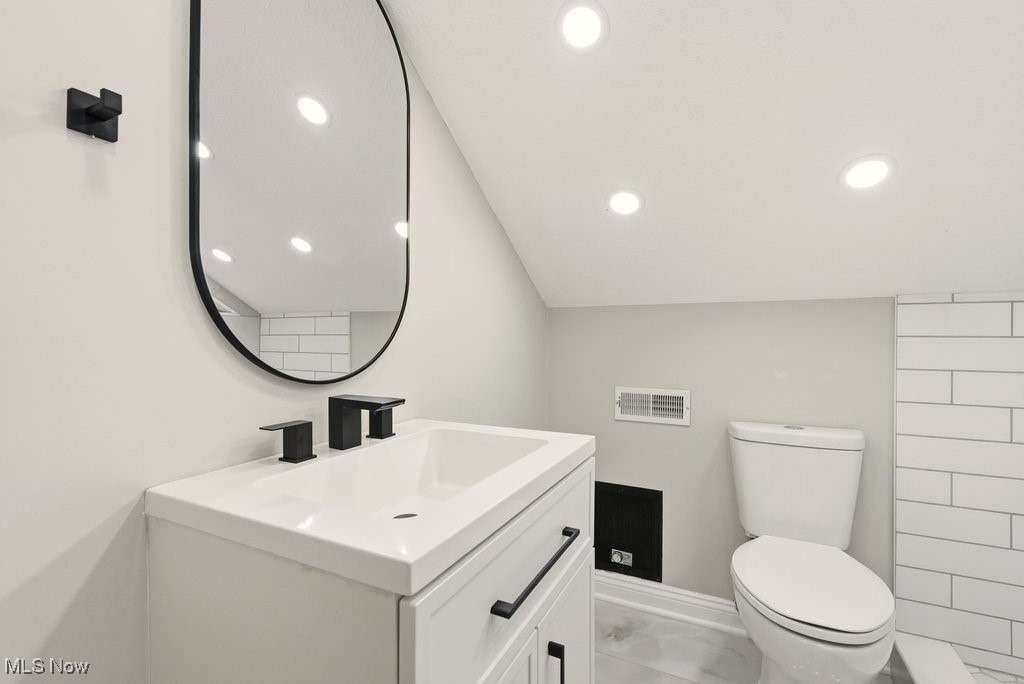 4002 Lancaster Road South Euclid, OH 44121 - Photo 27 of 49 Gallery Image 27