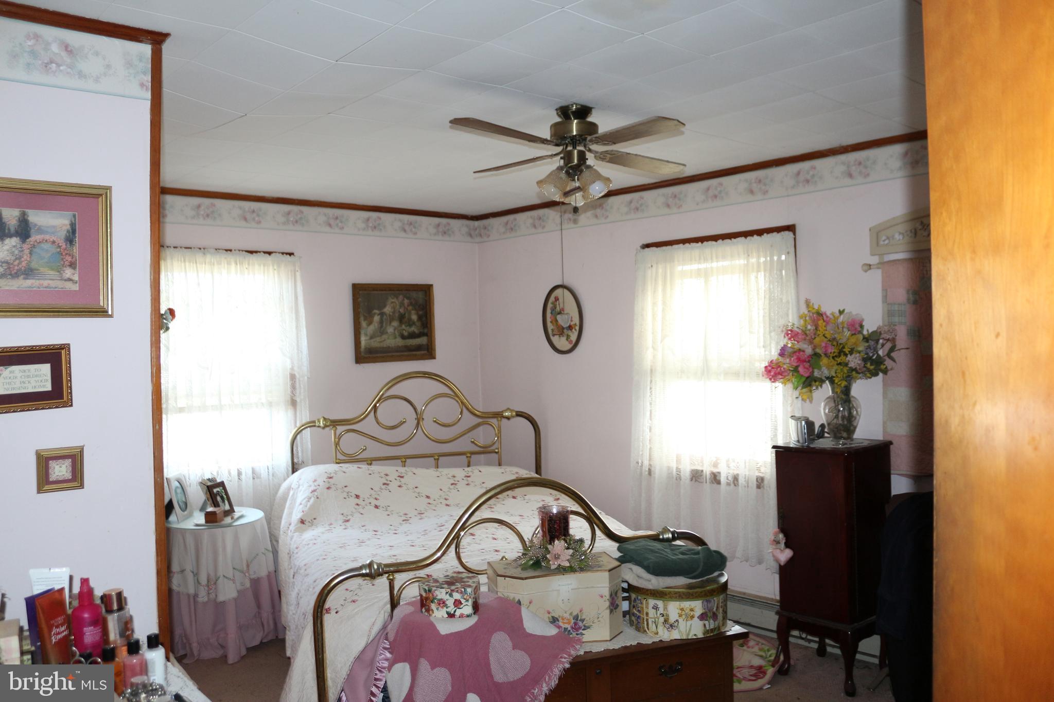12816 Beck Road Hagerstown, MD 21742 - Photo 17 of 37 Gallery Image 17