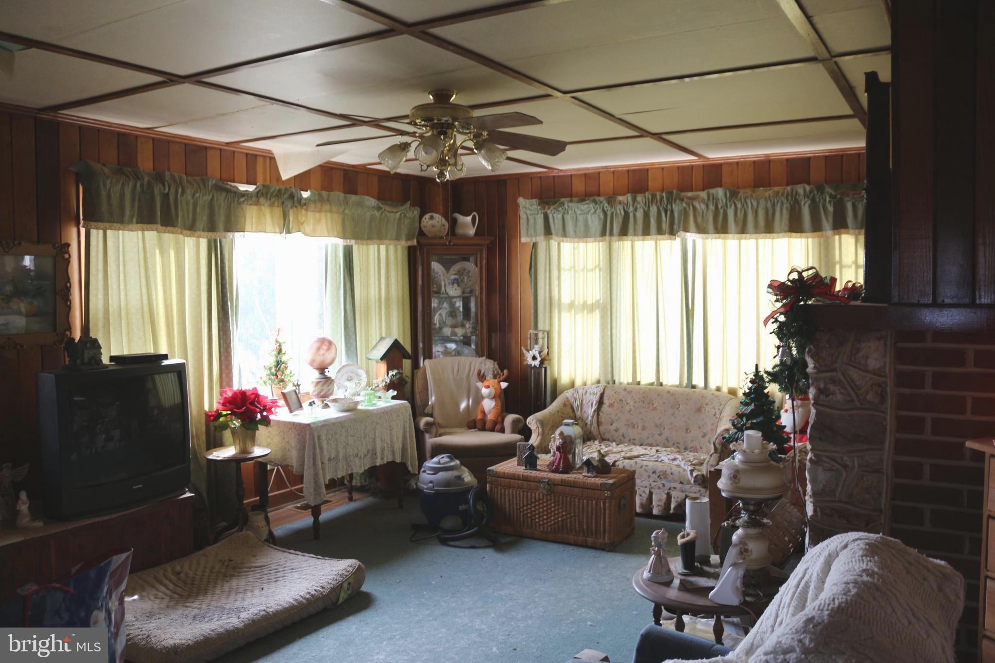 12816 Beck Road Hagerstown, MD 21742 - Photo 6 of 37 Gallery Image 6