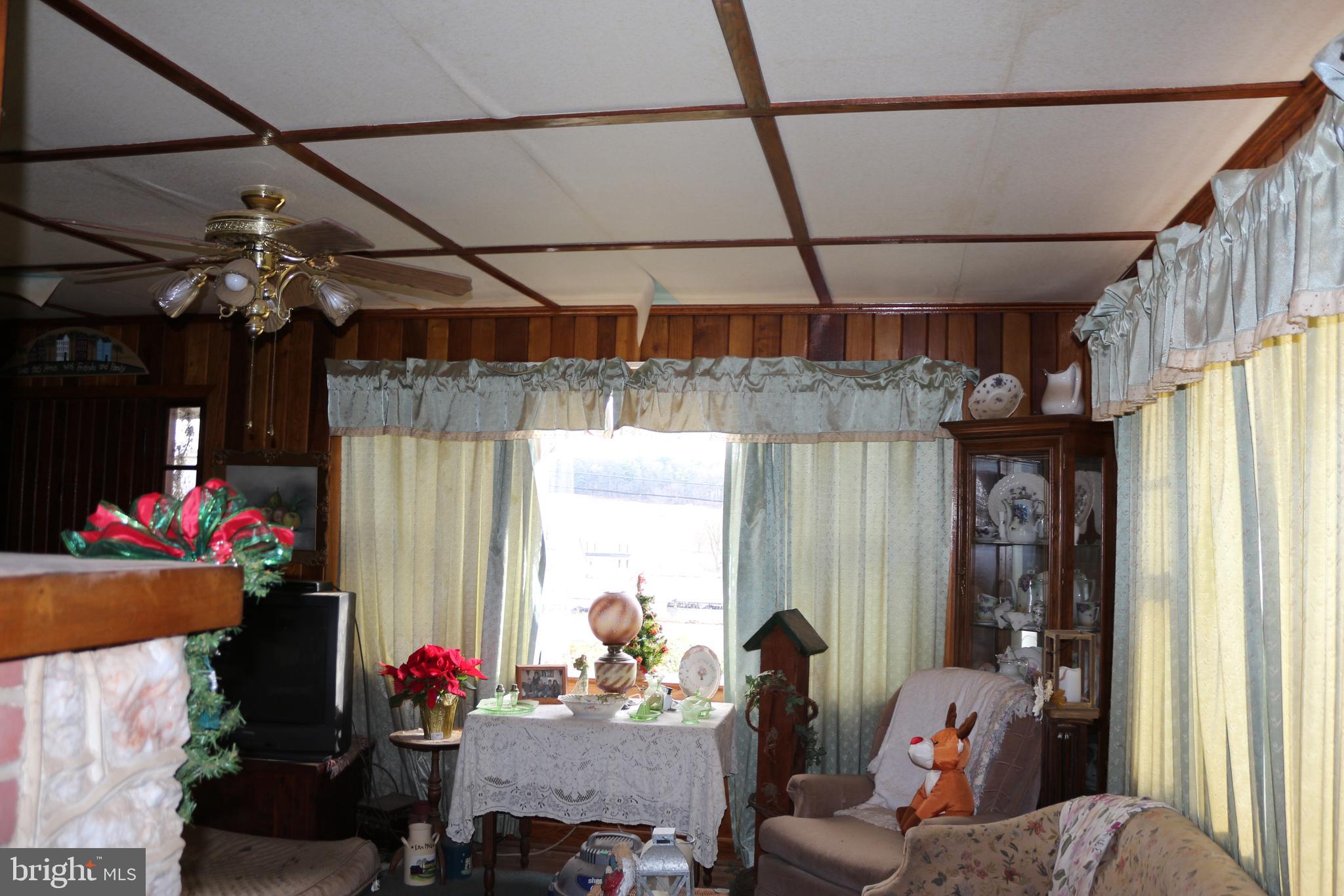 12816 Beck Road Hagerstown, MD 21742 - Photo 7 of 37 Gallery Image 7