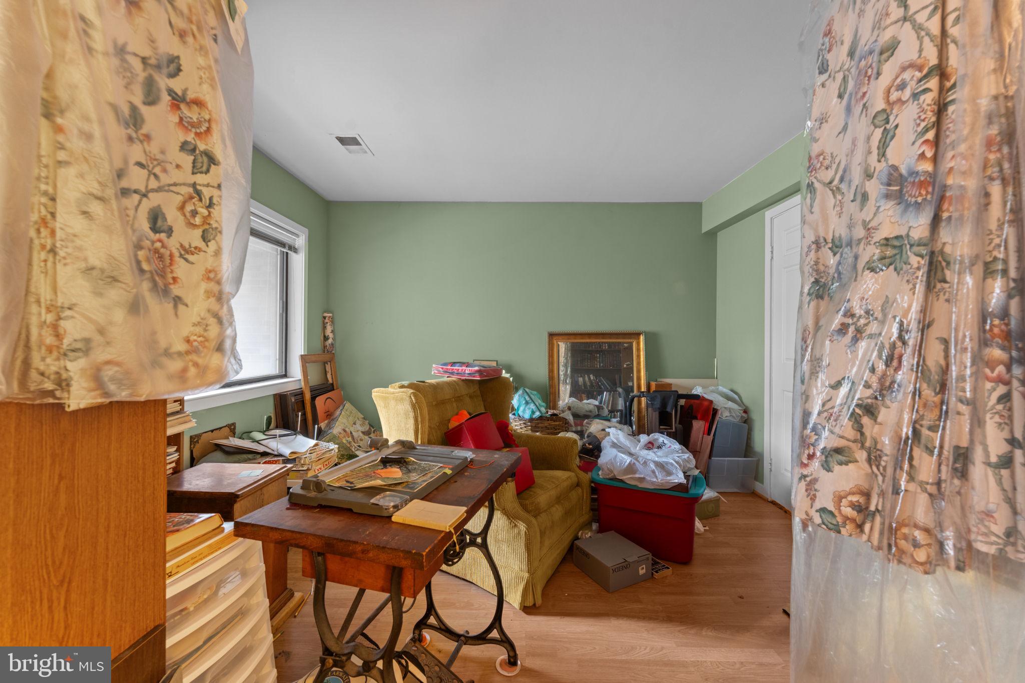 11611 Clubhouse Court Reston, VA 20190 - Photo 26 of 63