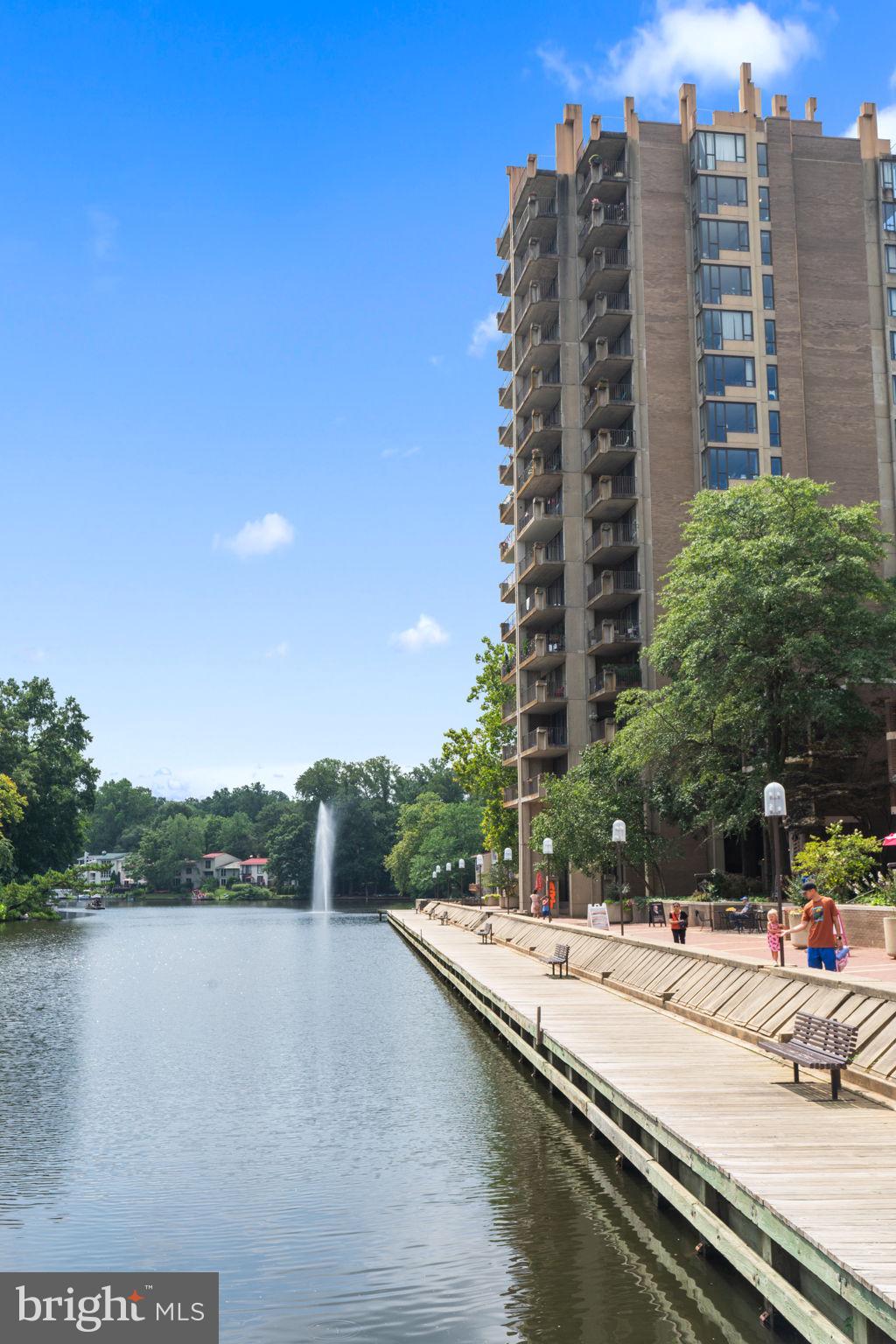 11611 Clubhouse Court Reston, VA 20190 - Photo 32 of 63