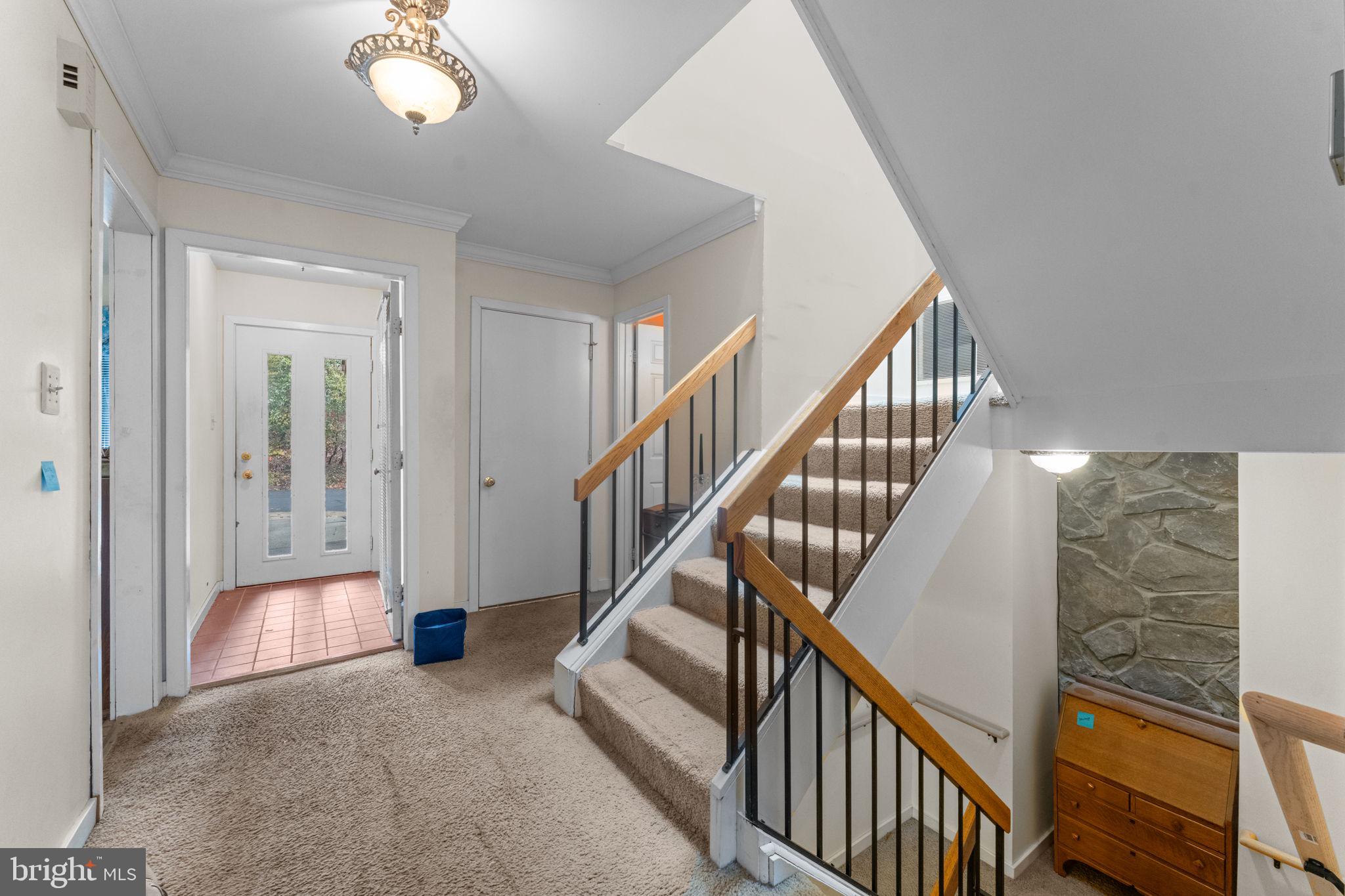 11611 Clubhouse Court Reston, VA 20190 - Photo 9 of 63