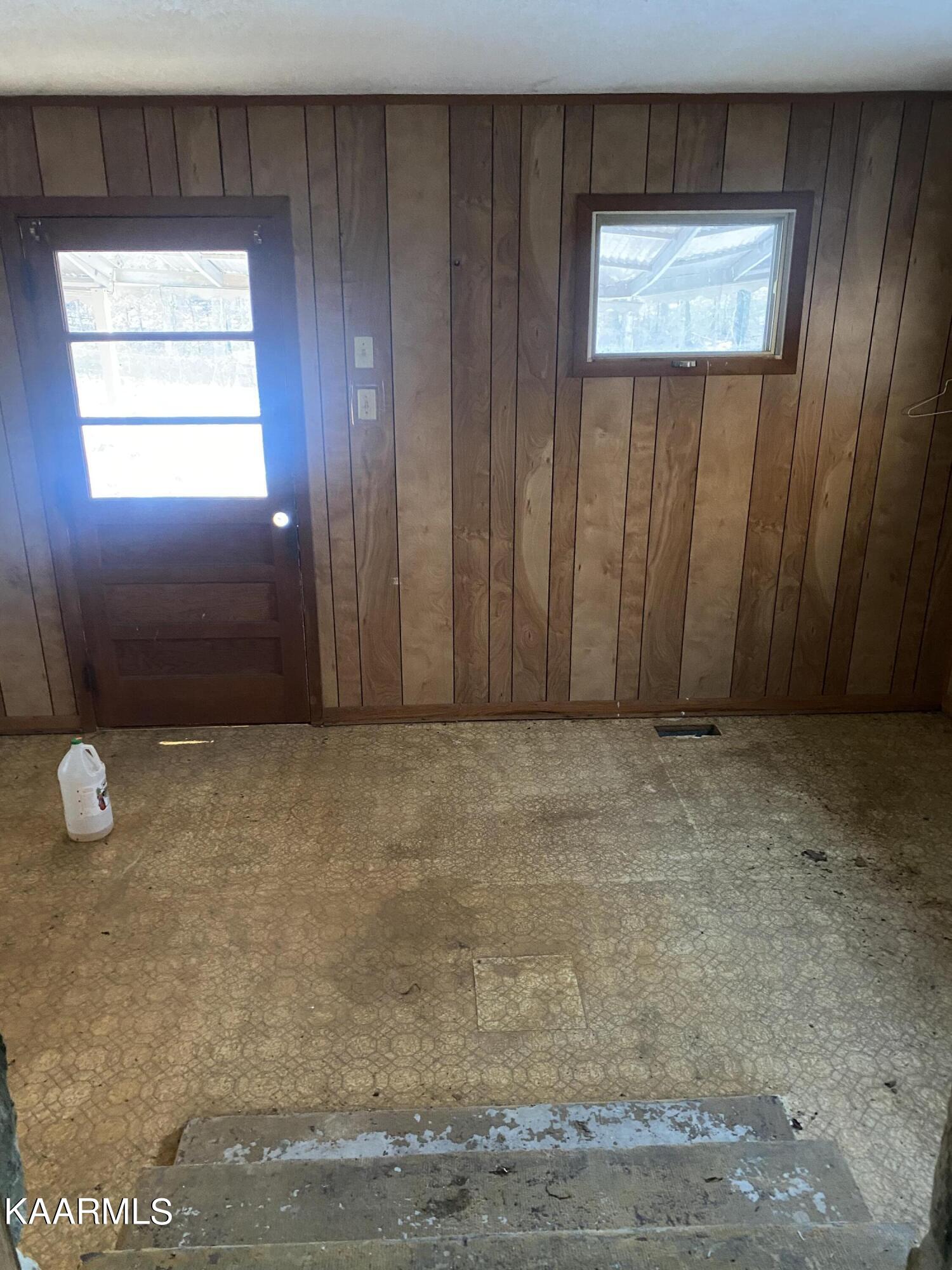 693 Creston Road Crossville, TN 38571 - Photo 8 of 21 Utility off Garage