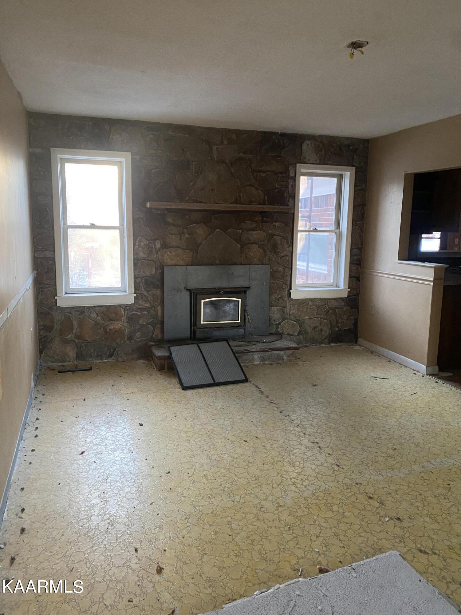 693 Creston Road Crossville, TN 38571 - Photo 10 of 21 Wood Burning Fireplace