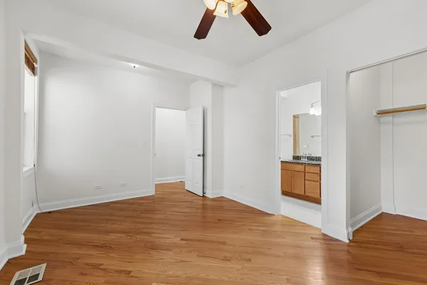 $415,000 | 6209 South University Avenue, Unit 1, Chicago, IL 60637