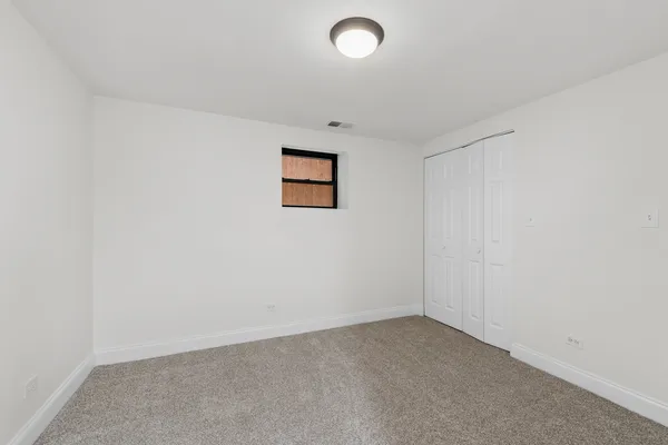 $415,000 | 6209 South University Avenue, Unit 1, Chicago, IL 60637