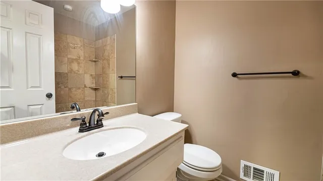 $375,000 | 4047 Southwest Orleans Court, Lee's Summit, MO 64082