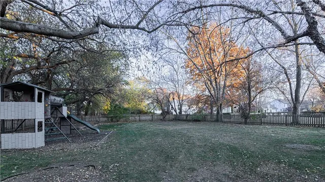 $375,000 | 4047 Southwest Orleans Court, Lee's Summit, MO 64082