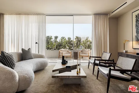 $4,750,000 | 9200 Wilshire Boulevard, Unit 505W, Beverly Hills, CA 90212