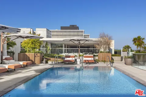 $4,750,000 | 9200 Wilshire Boulevard, Unit 505W, Beverly Hills, CA 90212