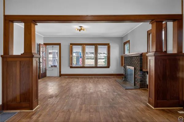$199,900 | 402 Locust Street, Eskridge, KS 66423