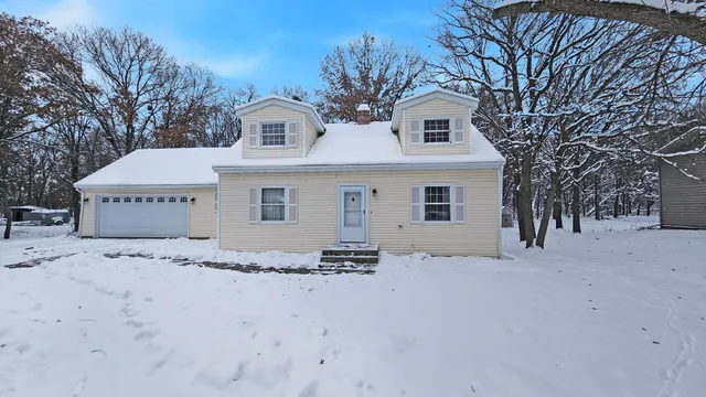 $319,000 | 8378 Red Pine Circle, Baxter, MN 56425