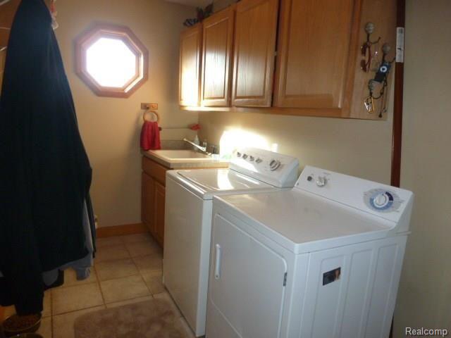 4851 Winding Way Howell, MI 48843 - Photo 33 of 47 P1020618.JPG